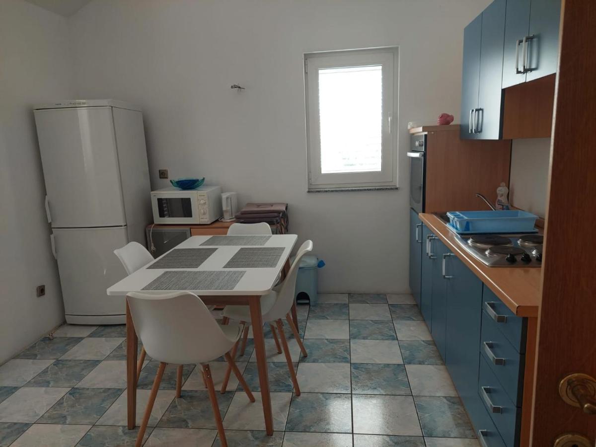 Apartments "Jope I Toni" Biograd Na Moru Buitenkant foto