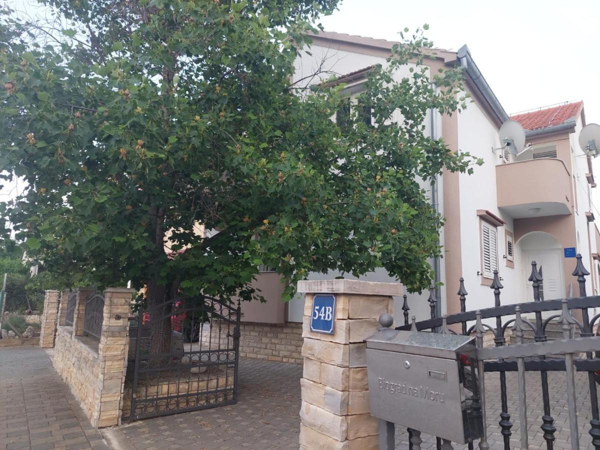 Apartments "Jope I Toni" Biograd Na Moru Buitenkant foto