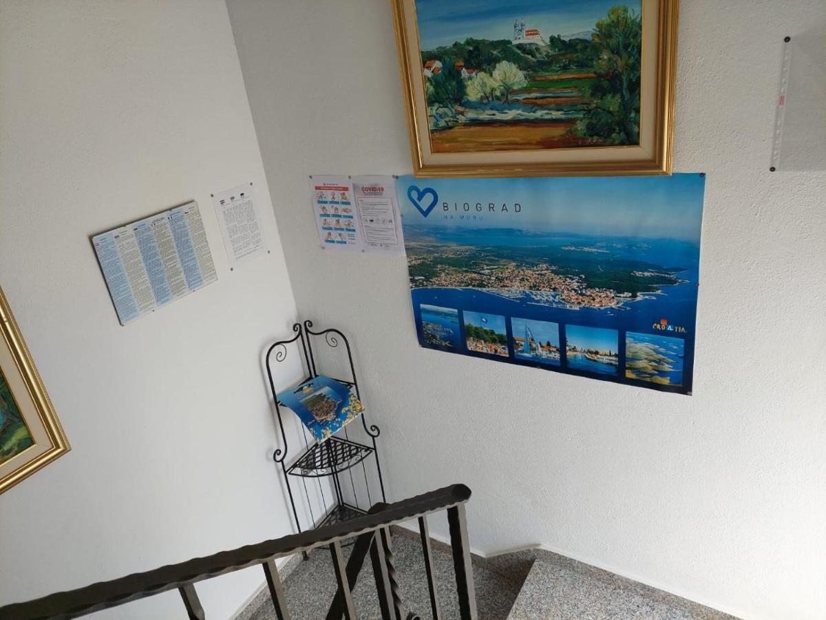 Apartments "Jope I Toni" Biograd Na Moru Buitenkant foto